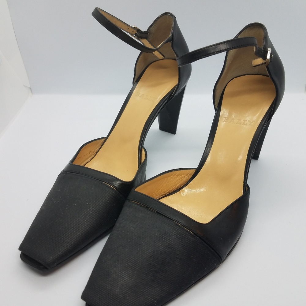 Bally's Leather Slingback High Heel